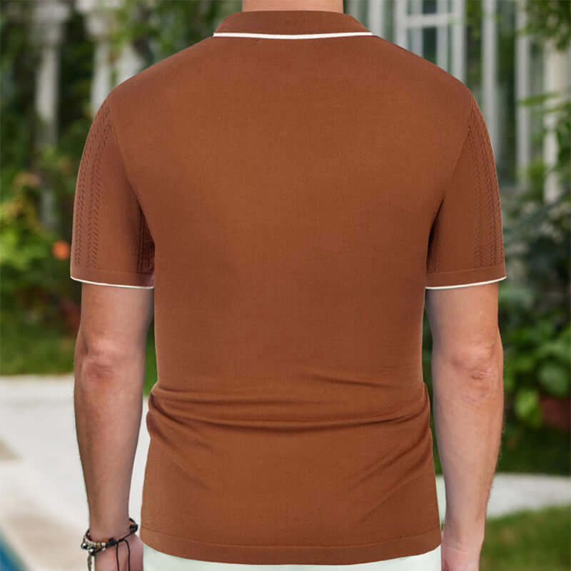 Men's short-sleeved brown polo shirt with stylish design, ideal for summer leisure wear.