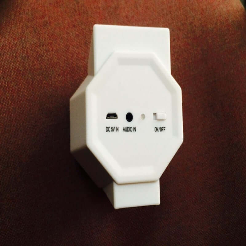 Smart Magnetic Induction Resonance Speaker showing DC input, audio jack, and power switch.
