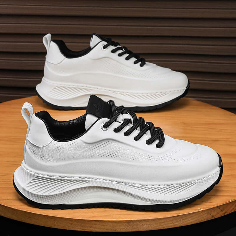 Men's thick-soled white sports shoes with lace-up design, stylish and breathable for casual wear.