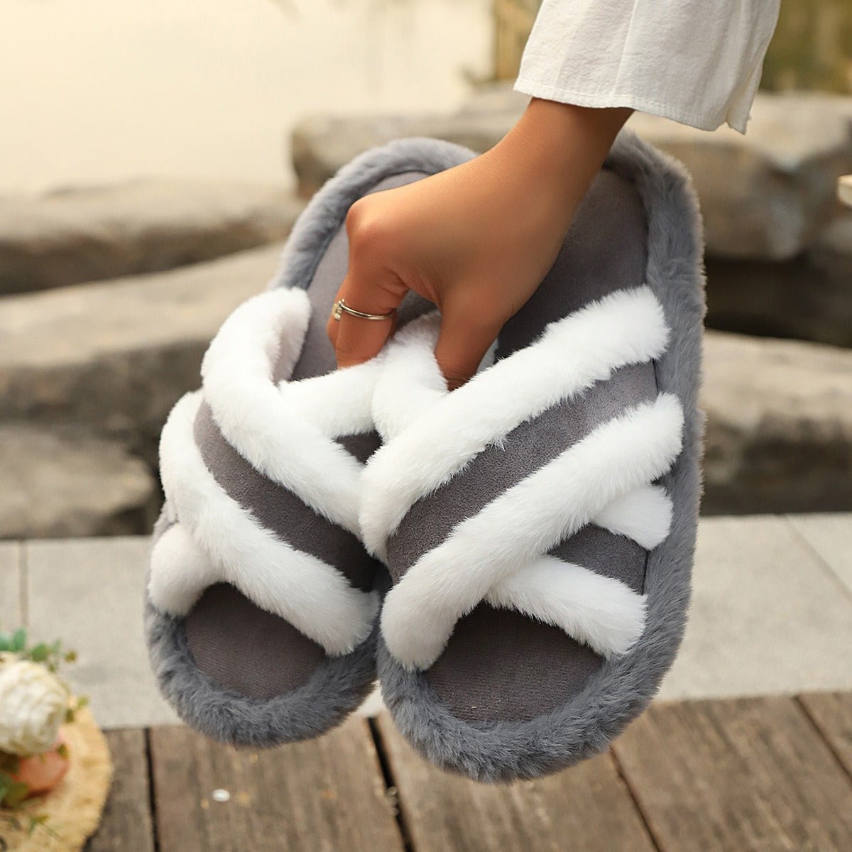 Fluffy Slippers Cross Strap Stitching Warm Casual Platform Slippers - DBMP Shop
