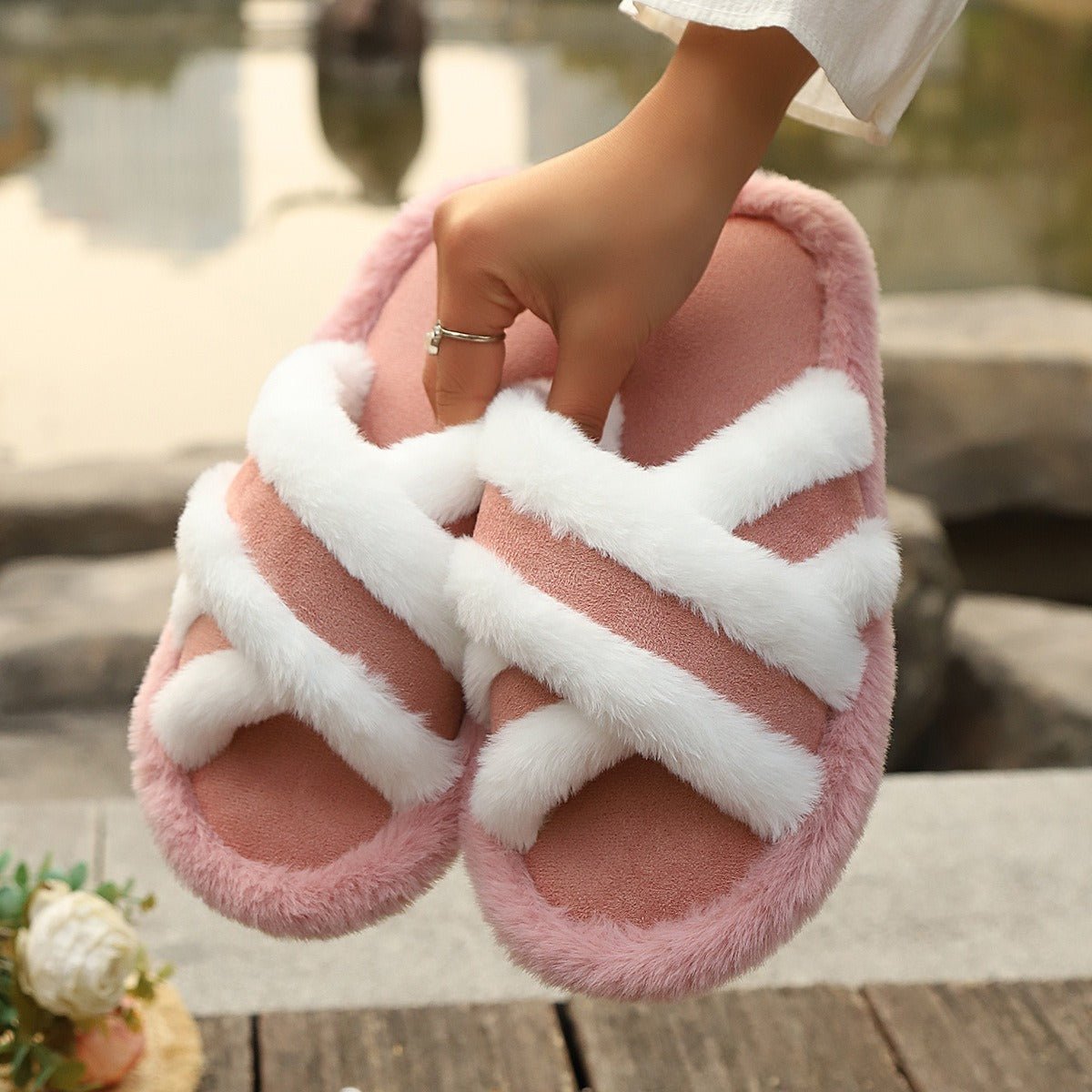 Fluffy Slippers Cross Strap Stitching Warm Casual Platform Slippers - DBMP Shop