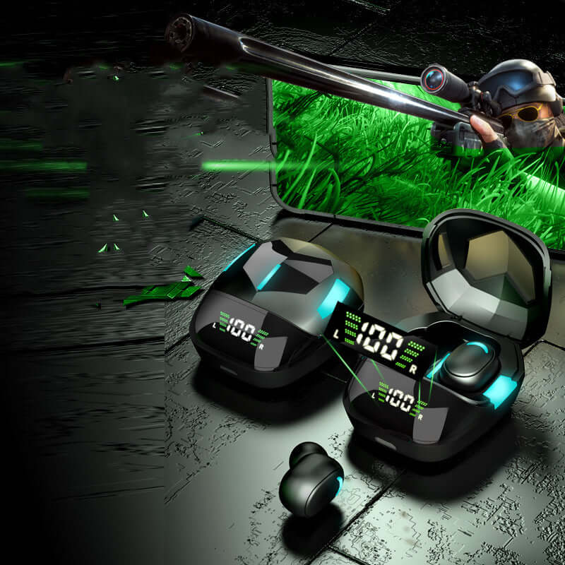 Gaming Bluetooth headset with low latency and battery display, ideal for immersive sound during gameplay.