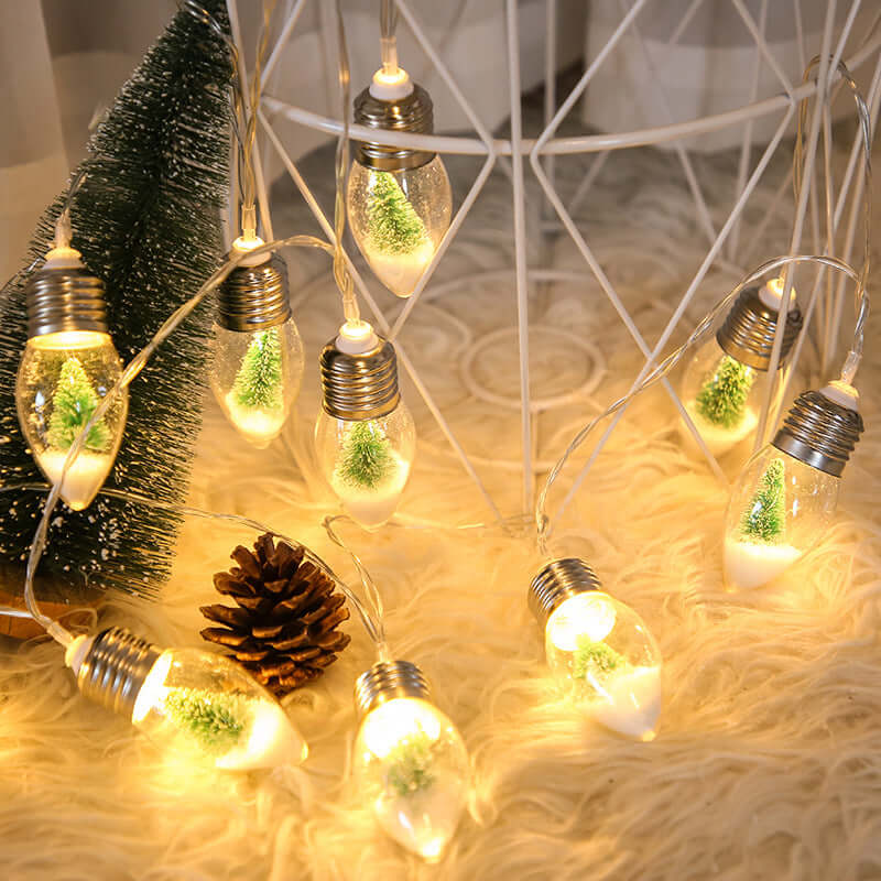 Nouvelle guirlande lumière LED avec motifs de sapin pour décorer vos fêtes de Noël et événements spéciaux.